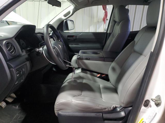 5TFRM5F18GX098690 - 2016 TOYOTA TUNDRA DOUBLE CAB SR/SR5 WHITE photo 7