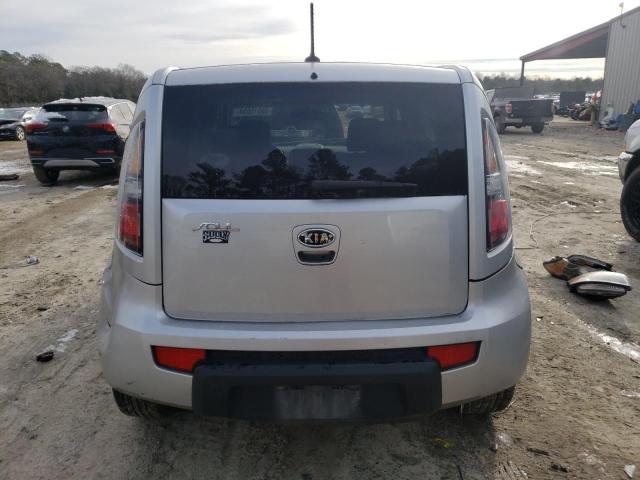 KNDJT2A26B7263885 - 2011 KIA SOUL + SILVER photo 6