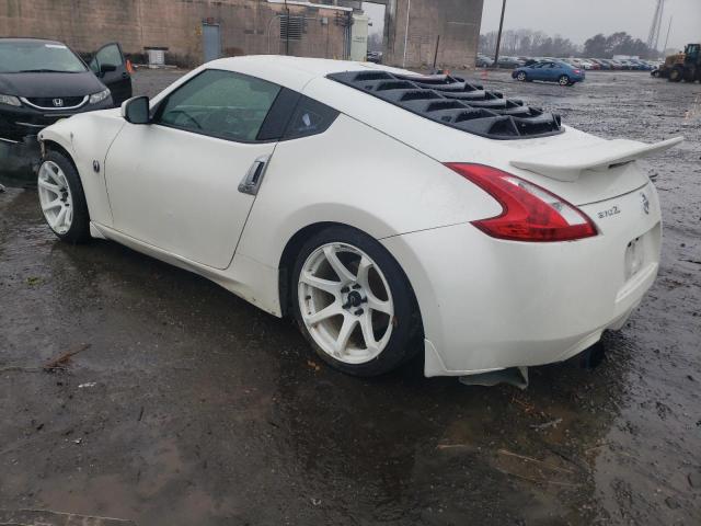 JN1AZ44E69M411256 - 2009 NISSAN 370Z WHITE photo 2