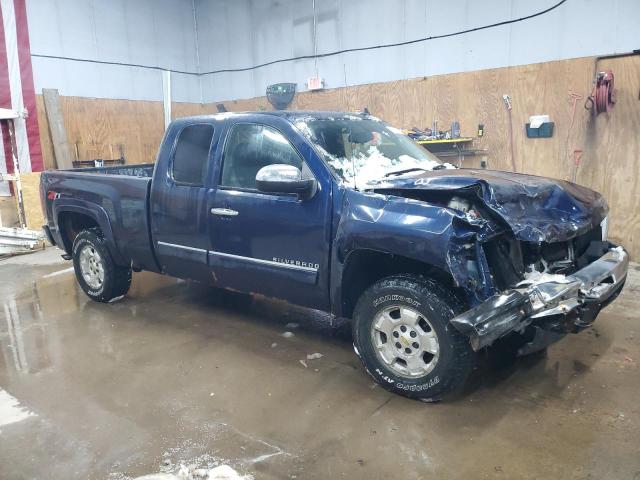 1GCSKSE3XAZ162524 - 2010 CHEVROLET 1/2 TON K1500 LT BLUE photo 4