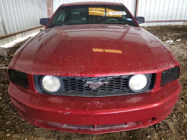 1ZVFT82H675268631 - 2007 FORD MUSTANG GT RED photo 5