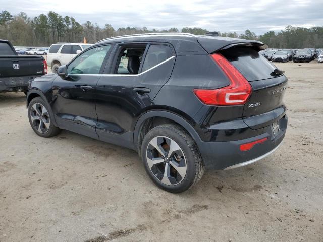 YV4L12UN2P2985876 - 2023 VOLVO XC40 PLUS BLACK photo 2