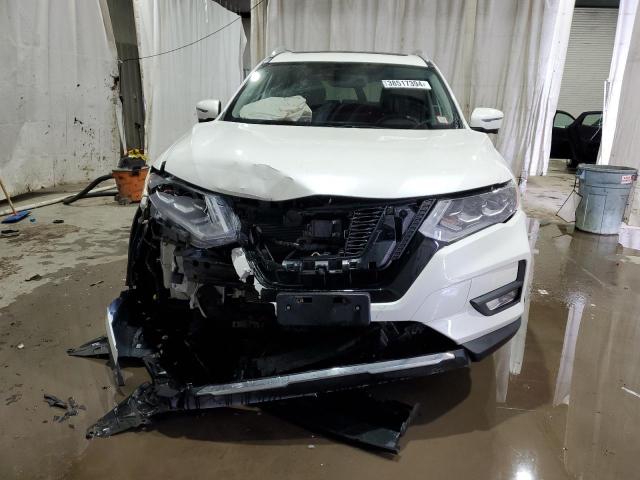 5N1AT2MV8HC869156 - 2017 NISSAN ROGUE SV WHITE photo 5