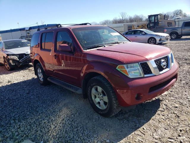 5N1AR18U85C782881 - 2005 NISSAN PATHFINDER LE 红色 照片 4