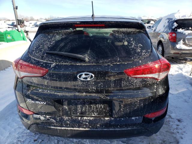 KM8J23A41JU793820 - 2018 HYUNDAI TUCSON SE BLACK photo 6