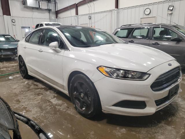 3FA6P0H73GR285848 - 2016 FORD FUSION SE WHITE photo 4