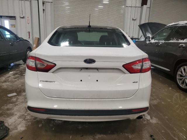 3FA6P0H73GR285848 - 2016 FORD FUSION SE WHITE photo 6