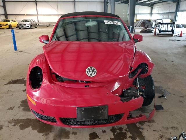 3VWPF31YX8M407896 - 2008 VOLKSWAGEN NEW BEETLE CONVERTIBLE S RED photo 5