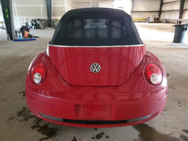 3VWPF31YX8M407896 - 2008 VOLKSWAGEN NEW BEETLE CONVERTIBLE S RED photo 6