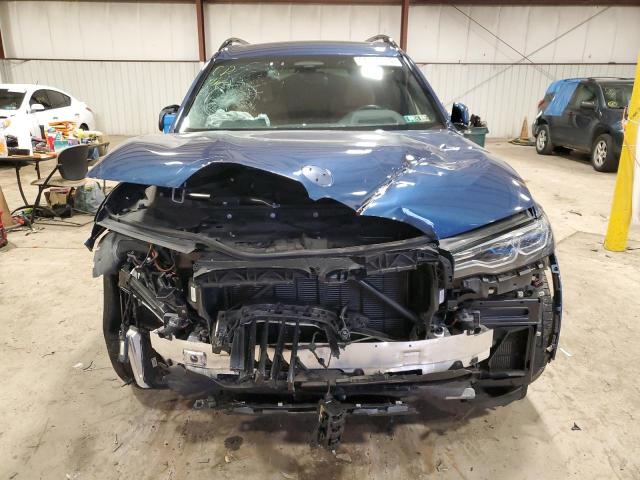 5UXCX6C08M9F92399 - 2021 BMW X7 M50I BLUE photo 5