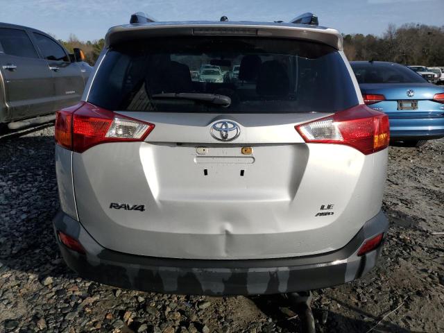 JTMBFREV0FJ046446 - 2015 TOYOTA RAV4 LE SILVER photo 6