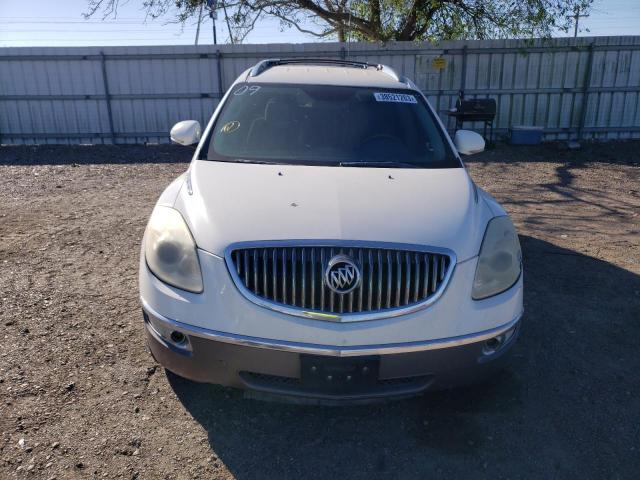 5GAER13DX9J124060 - 2009 BUICK ENCLAVE CX WHITE photo 5