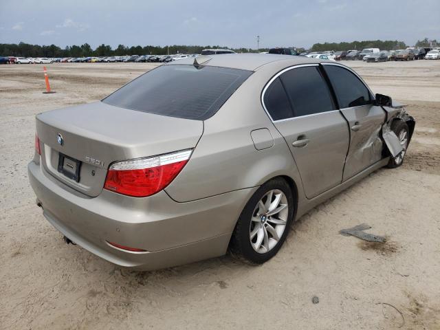 WBANW53568CT50586 - 2008 BMW 550 I BEIGE photo 3