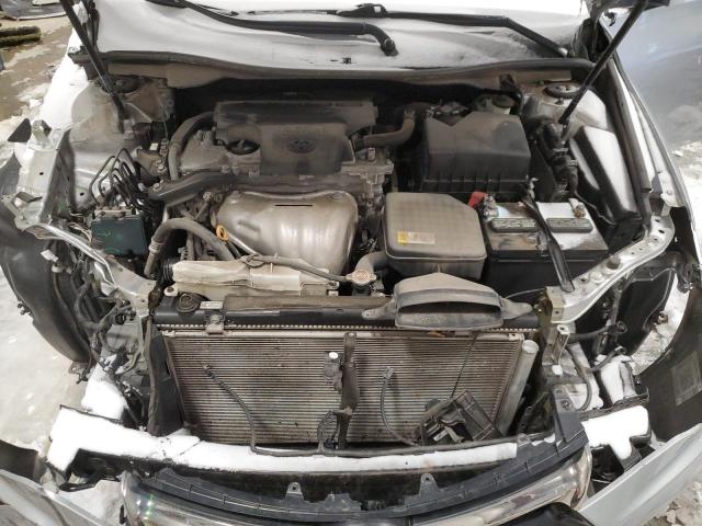 4T1BF1FK6HU697860 - 2017 TOYOTA CAMRY LE SILVER photo 11