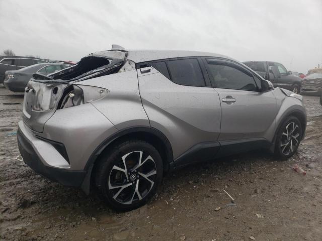 NMTKHMBX8JR054646 - 2018 TOYOTA C-HR XLE SILVER photo 3