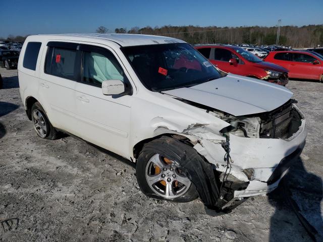 5FNYF4H45DB061626 - 2013 HONDA PILOT EX WHITE photo 4