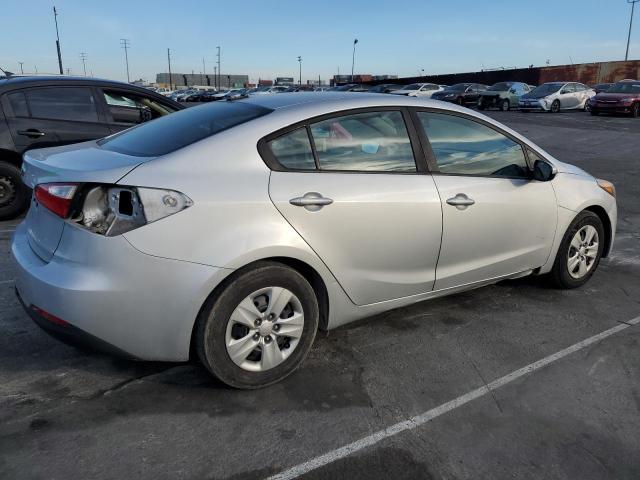 KNAFK4A68G5611001 - 2016 KIA FORTE LX SILVER photo 3