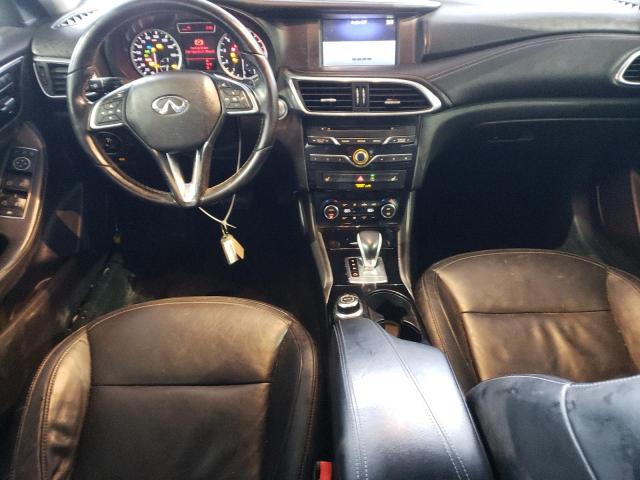 SJKCH5CP0HA039220 - 2017 INFINITI QX30 BASE BLACK photo 8