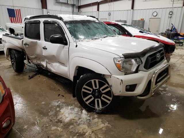 3TMLU4EN0FM186299 - 2015 TOYOTA TACOMA DOUBLE CAB 白色 照片 4