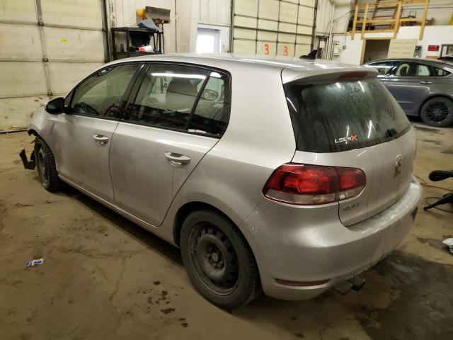 WVWNM7AJ5BW010906 - 2011 VOLKSWAGEN GOLF SILVER photo 2