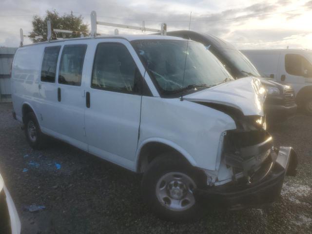 1GCWGAFP3M1238540 - 2021 CHEVROLET EXPRESS G2 WHITE photo 4