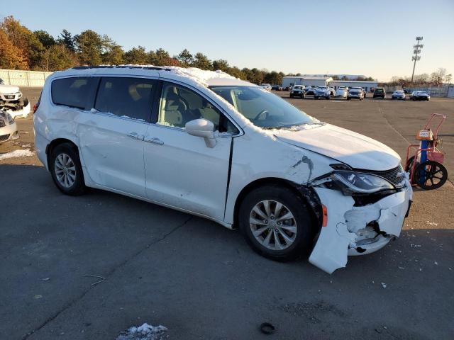 2C4RC1FG6KR644278 - 2019 CHRYSLER PACIFICA TOURING PLUS أبيض صورة 4