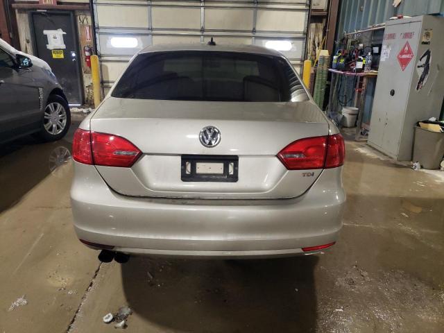 3VW3L7AJ8EM292986 - 2014 VOLKSWAGEN JETTA TDI SILVER photo 6