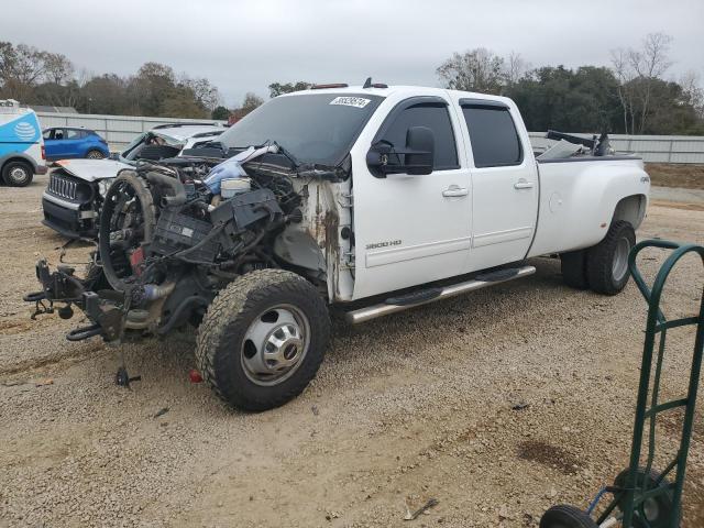 1GT424C88BF253880 - 2011 GMC SIERRA K3500 SLT WHITE photo 1