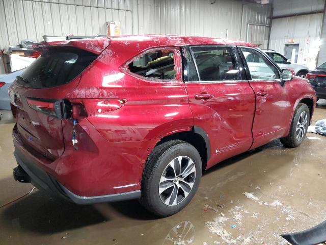 5TDHZRBHXNS246283 - 2022 TOYOTA HIGHLANDER XLE RED photo 3