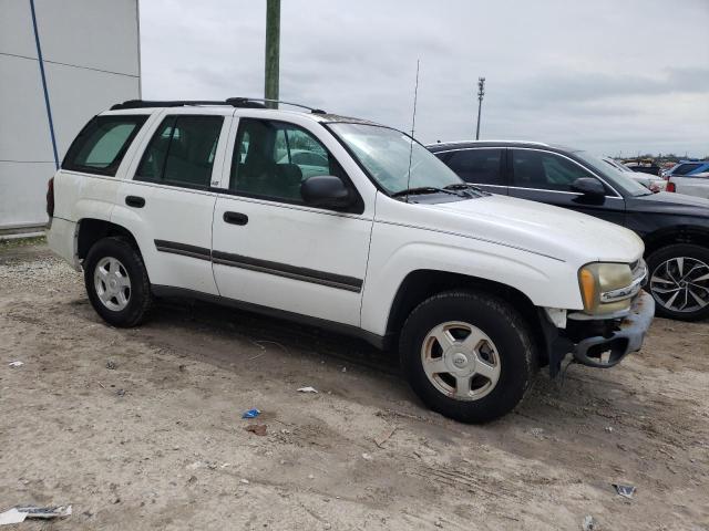 1GNDS13S722287396 - 2002 CHEVROLET TRAILBLAZE WHITE photo 4