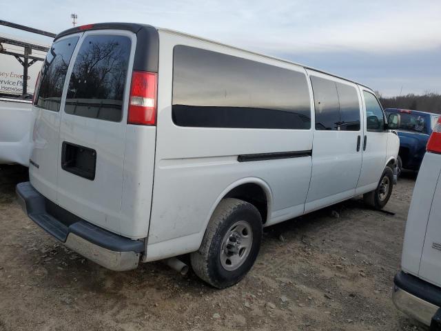 1GAZGPFP6J1183540 - 2018 CHEVROLET EXPRESS G3 LT WHITE photo 3