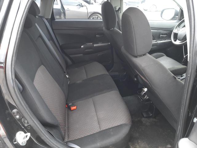 JA4AR3AU9JZ006951 - 2018 MITSUBISHI OUTLANDER ES შავი ფოტო 11