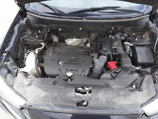 JA4AR3AU9JZ006951 - 2018 MITSUBISHI OUTLANDER ES შავი ფოტო 12