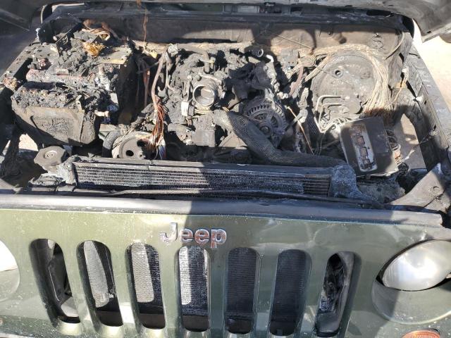 1J4FA54168L645361 - 2008 JEEP WRANGLER SAHARA GREEN photo 11