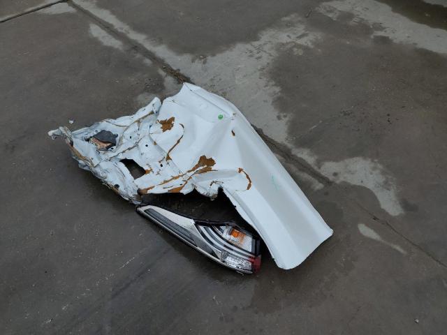 5TDGZRAH9NS121711 - 2022 TOYOTA HIGHLANDER XLE WHITE photo 13