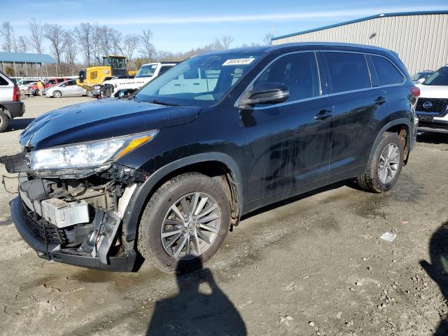 2017 TOYOTA HIGHLANDER SE, 