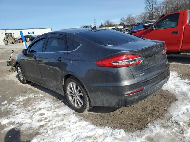 3FA6P0HD2LR143135 - 2020 FORD FUSION SE GRAY photo 2