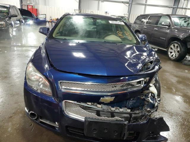 1G1ZK57789F217848 - 2009 CHEVROLET MALIBU LTZ BLUE photo 5