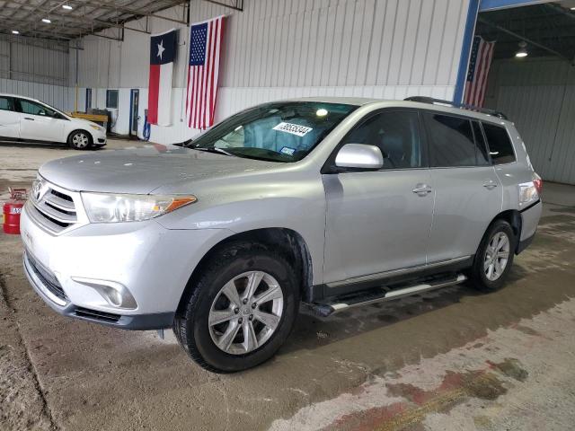 5TDZK3EH0BS044940 - 2011 TOYOTA HIGHLANDER BASE SILVER photo 1