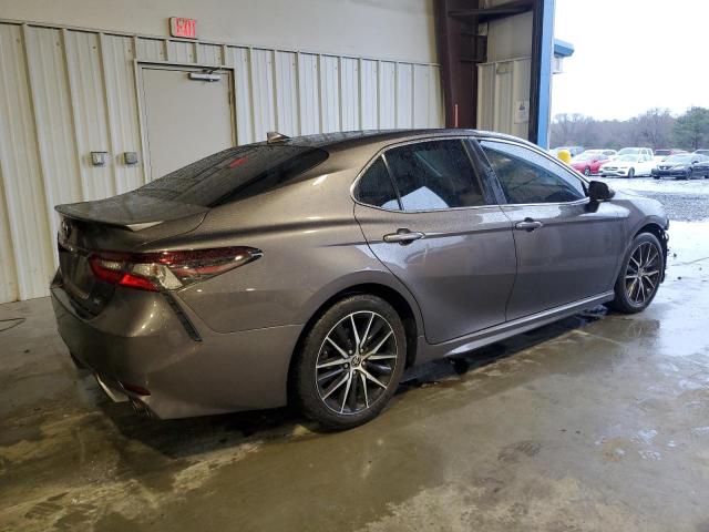 4T1T11AK3PU724330 - 2023 TOYOTA CAMRY SE NIGHT SHADE GRAY photo 3