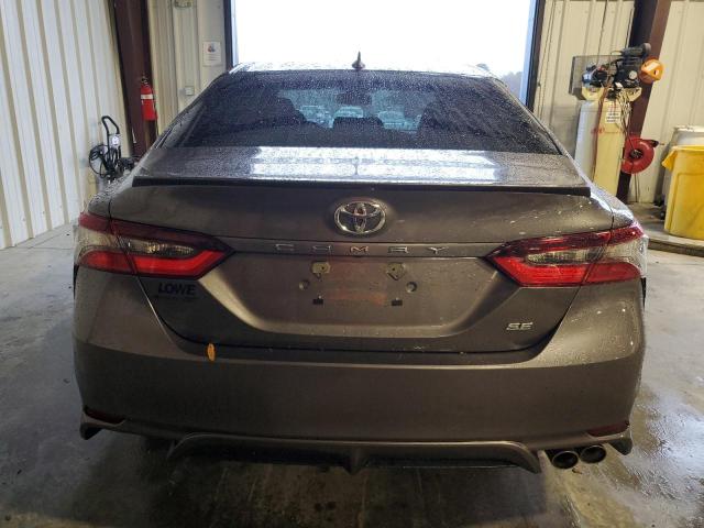 4T1T11AK3PU724330 - 2023 TOYOTA CAMRY SE NIGHT SHADE GRAY photo 6