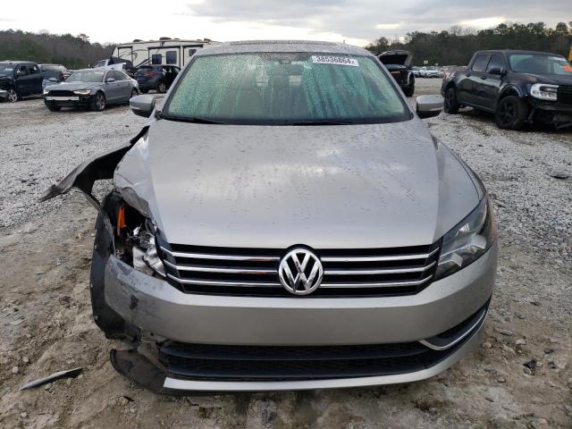 1VWBS7A32EC044282 - 2014 VOLKSWAGEN PASSAT SE SILVER photo 5