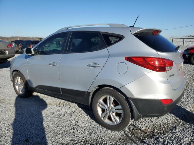 KM8JU3AC6DU591531 - 2013 HYUNDAI TUCSON GLS SILVER photo 2