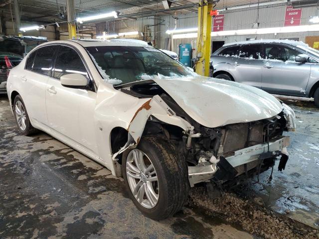 JN1CV6AR9FM524816 - 2015 INFINITI Q40 WHITE photo 4