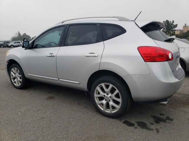 JN8AS5MVXDW636367 - 2013 NISSAN ROGUE S SILVER photo 2