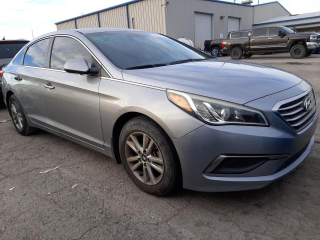 5NPE24AF2GH302607 - 2016 HYUNDAI SONATA SE GRAY photo 4