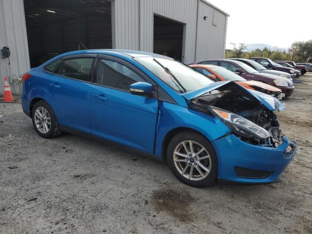 1FADP3F23GL381350 - 2016 FORD FOCUS SE BLUE photo 4