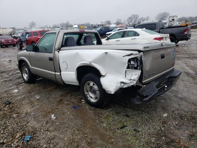 1GTCS145618123887 - 2001 GMC SONOMA GOLD photo 2