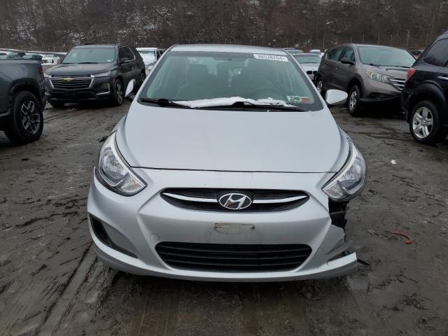 KMHCT4AEXHU247371 - 2017 HYUNDAI ACCENT SE SILVER photo 5