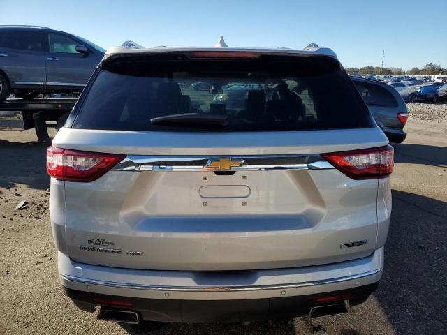 1GNEVJKW9JJ171329 - 2018 CHEVROLET TRAVERSE PREMIER SILVER photo 6